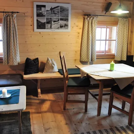 Seina-zeit Holiday home *